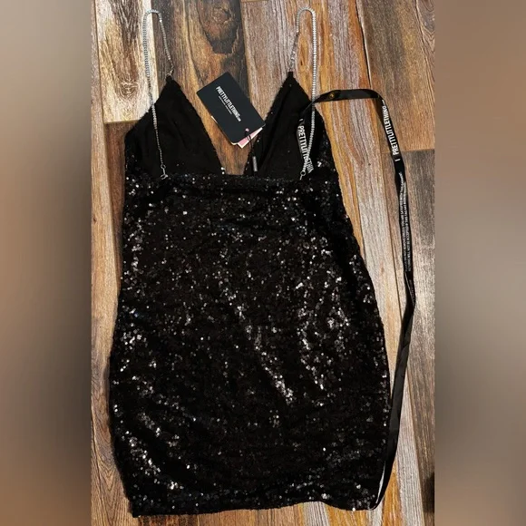 Black Sexy Sequin Mini Dress, by Pretty Little Thing - Picture 3 of 10